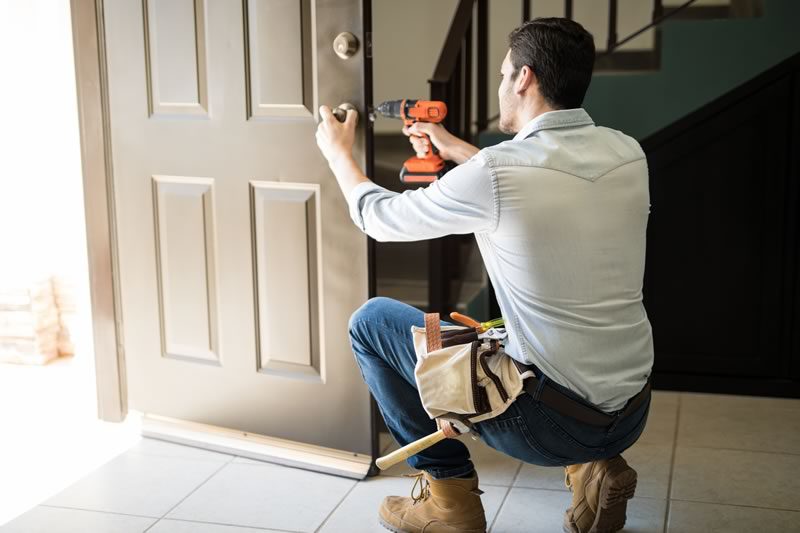 Handyman Services - Fixing door